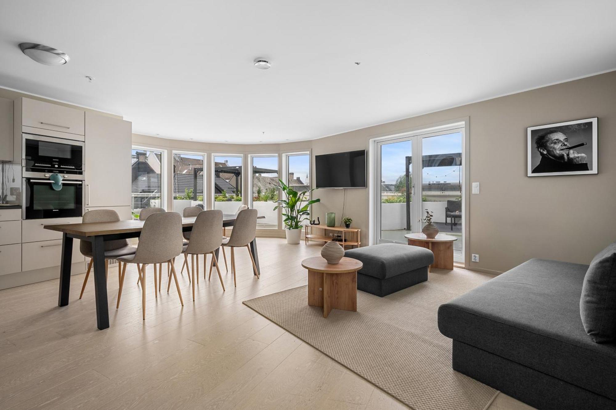 Stay L Urban - Spacious Apartment With Private Terrace Bergen Extérieur photo