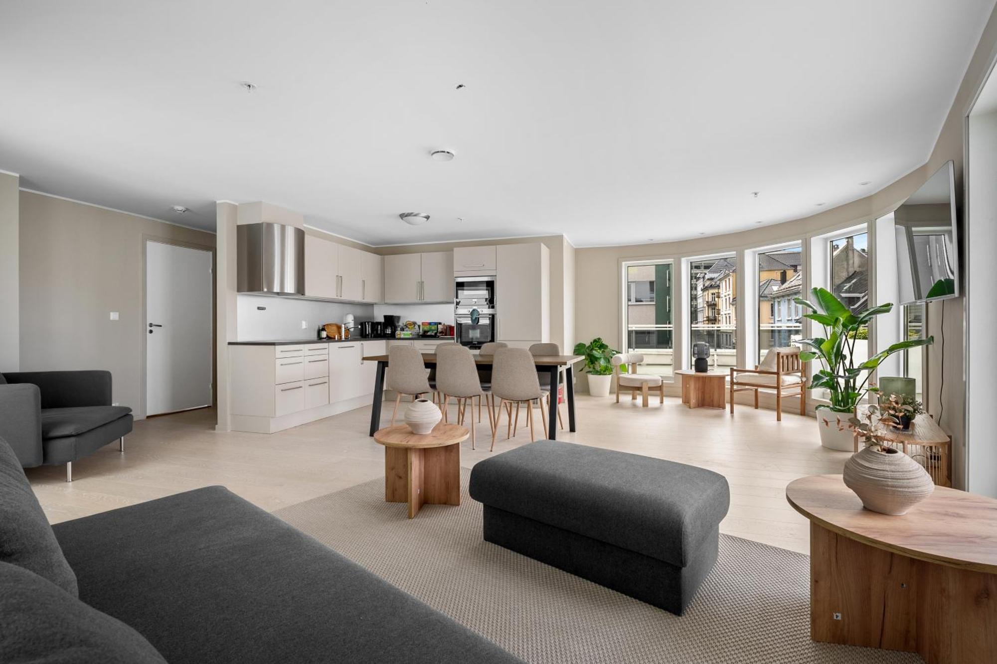 Stay L Urban - Spacious Apartment With Private Terrace Bergen Extérieur photo